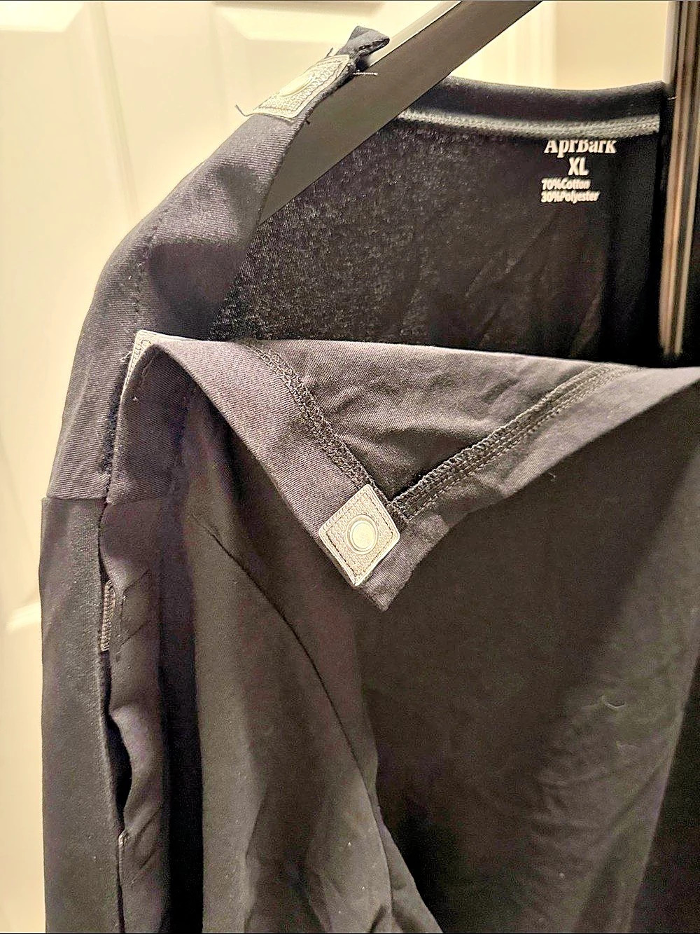 AprBark V Neck Tear Away Shirt Black XL - Picture 2 of 3
